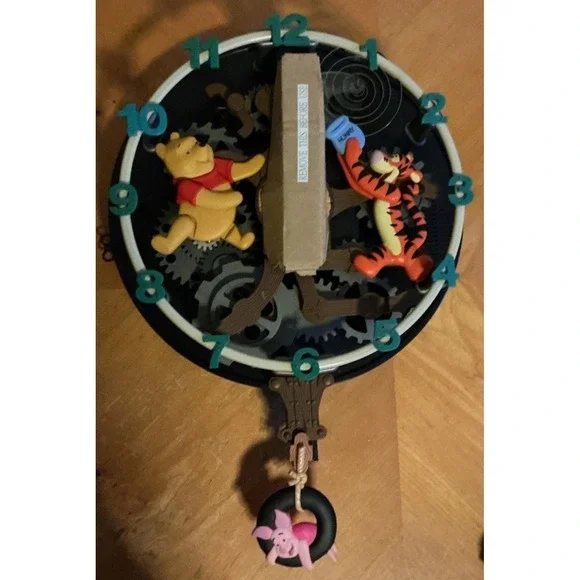 Disney Pooh And Friends Animated Musical Wall Clock In Box Vintage RARE